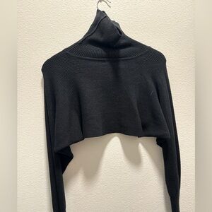 Black Cropped Turtlneck Sweater